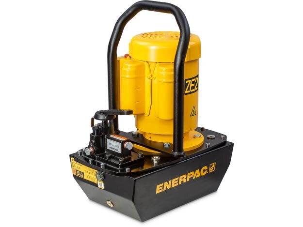 ZE2208ME, Electric Hydraulic Pump, 3/2 Manual Valve, 6,8 litres Usable Oil, 208-240V with European plug - Enerpac